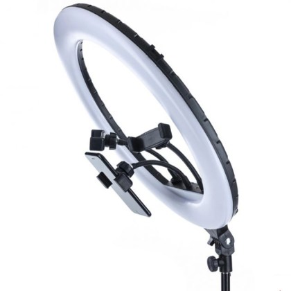 ring light8.jpg